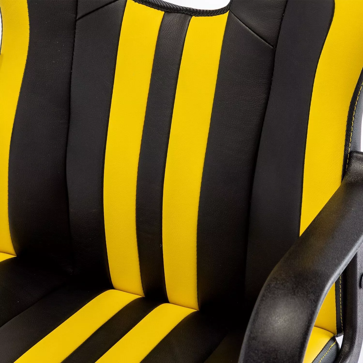 Кресло компьютерное BRABIX Stripe GM-202 черный желтый 532510