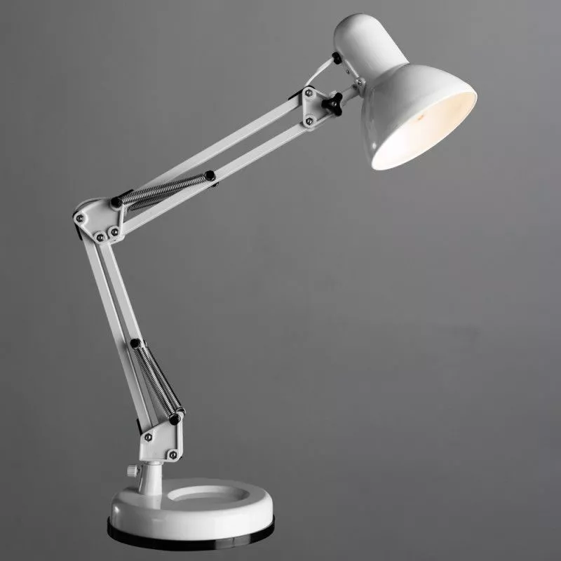 Настольная лампа ARTE Lamp Junior A1330LT-1WH