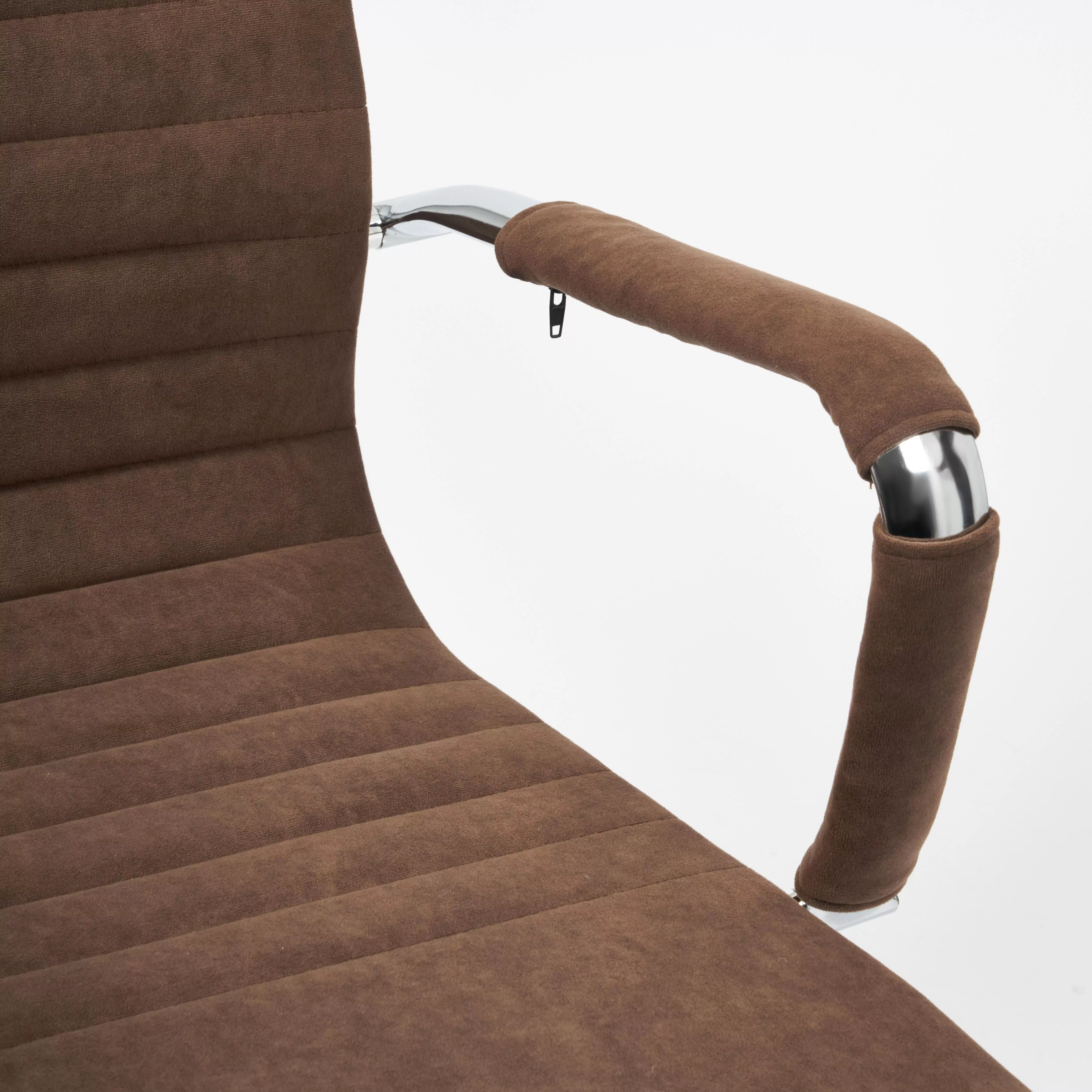 Кресло для руководителя URBAN флок коричневый