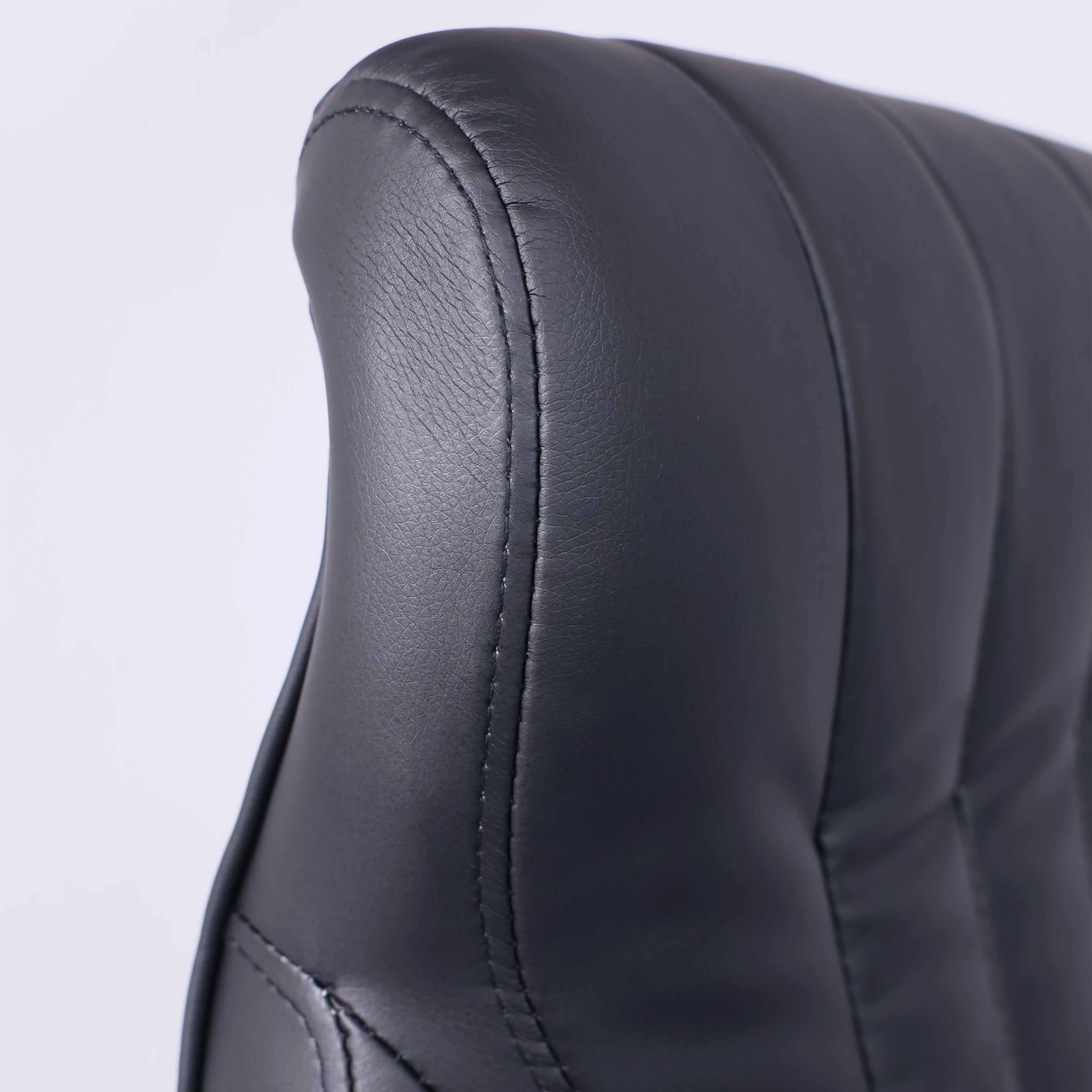 Кресло для руководителя MASTIF натуральная кожа черный 95531