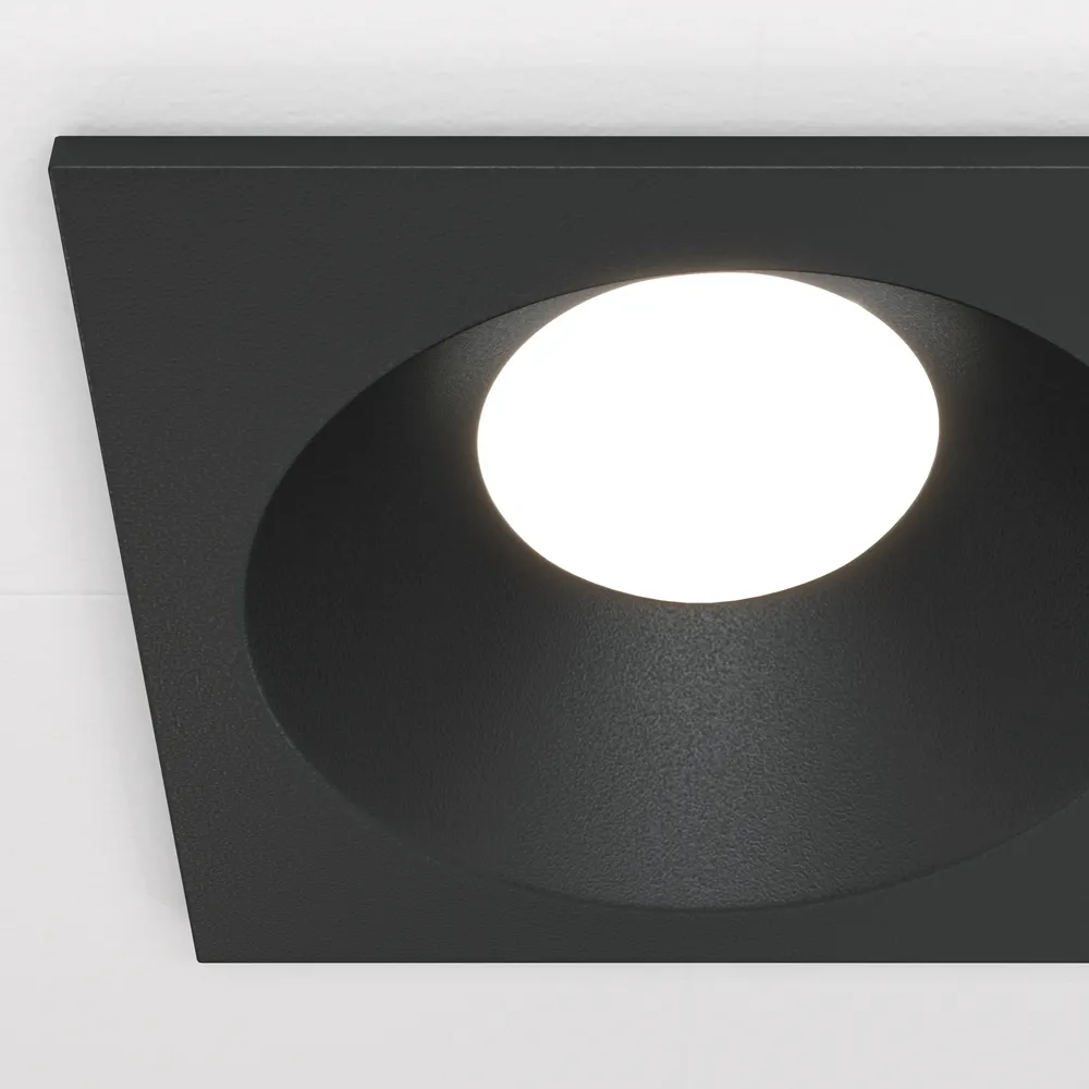 Точечный встраиваемый светильник Maytoni Technical Zoom DL033-2-01B