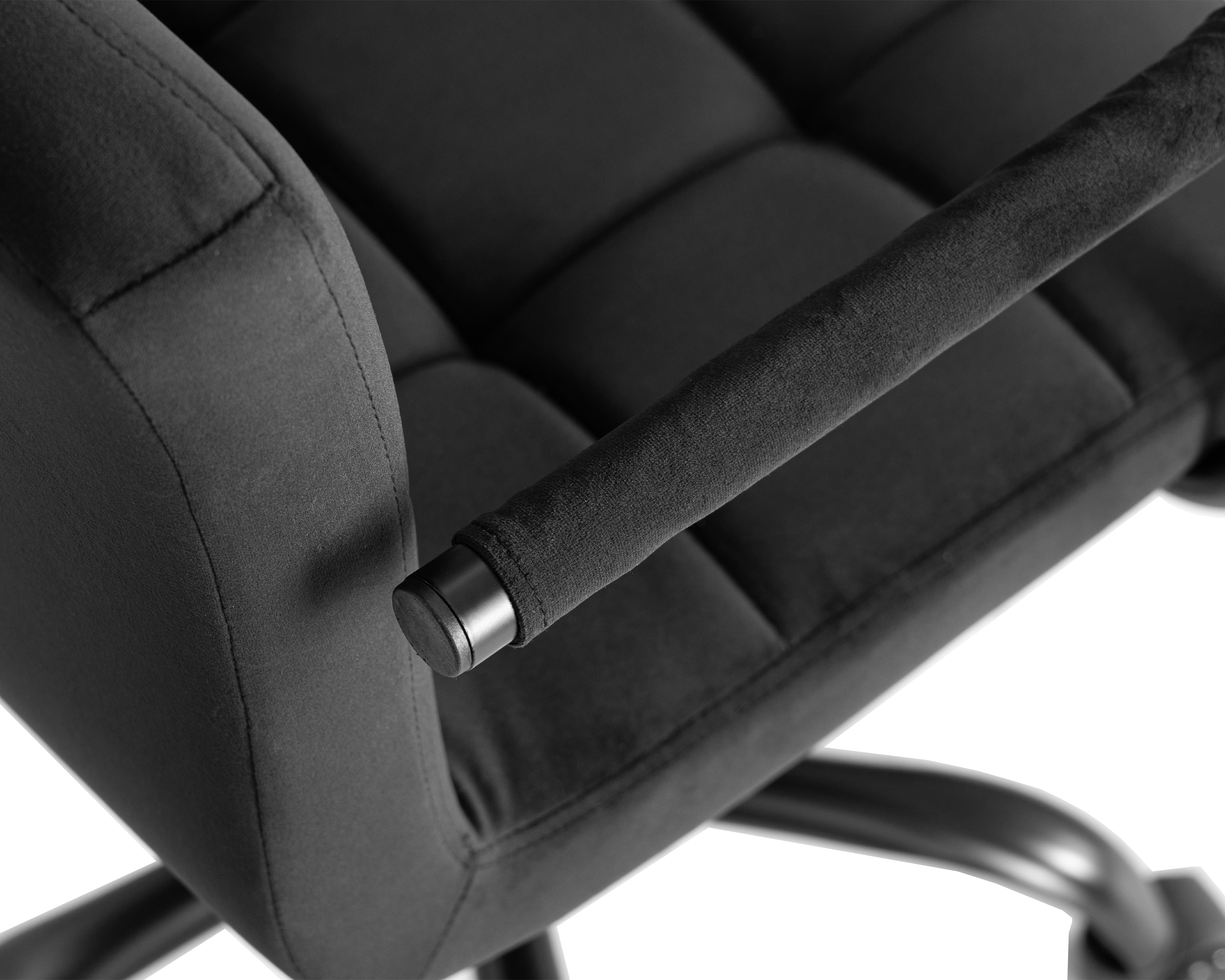 Офисное кресло для персонала DOBRIN TERRY BLACK черный велюр MJ9-101